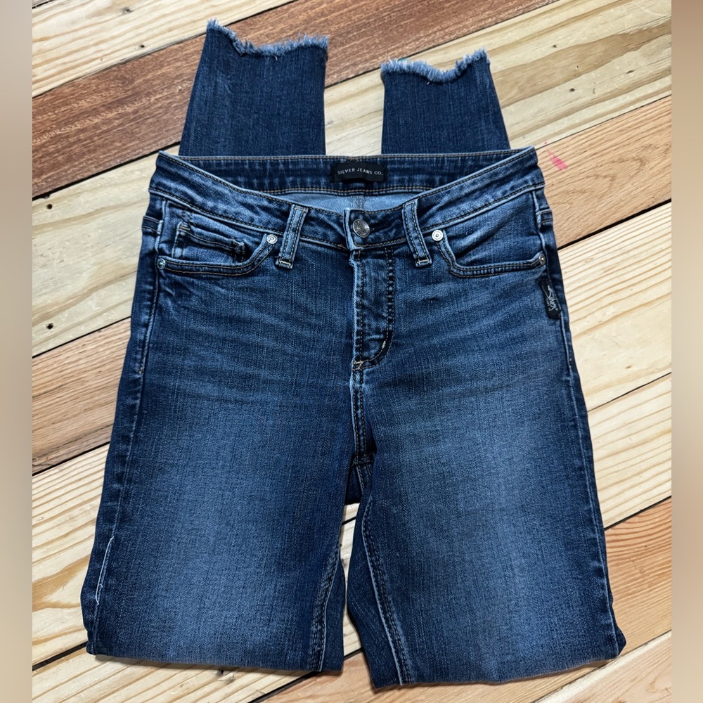 Silver Jeans Dark Blue Frayed Hem Cropped Jeans